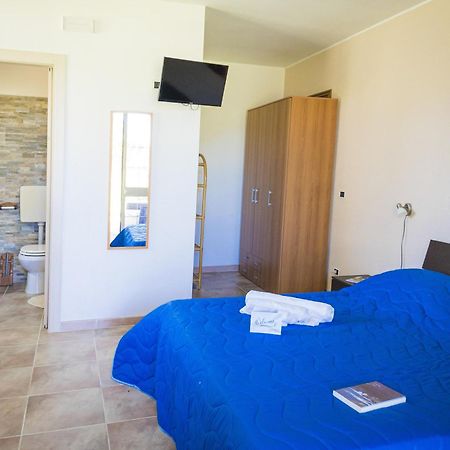 Villa El Capitano With Garden And Pool - Happy Rentals Muro Leccese Εξωτερικό φωτογραφία