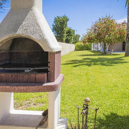 Villa El Capitano With Garden And Pool - Happy Rentals Muro Leccese Εξωτερικό φωτογραφία