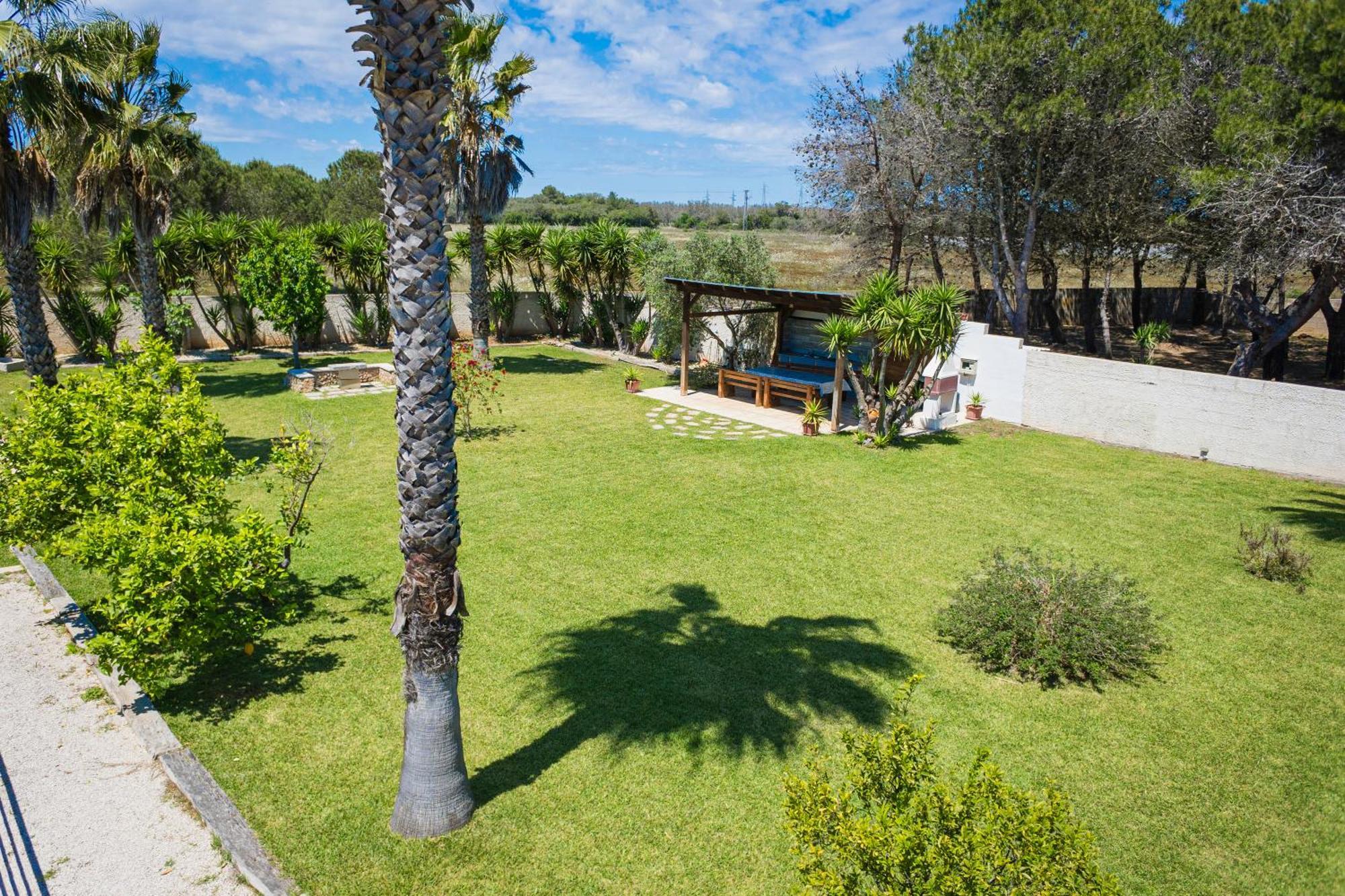 Villa El Capitano With Garden And Pool - Happy Rentals Muro Leccese Εξωτερικό φωτογραφία