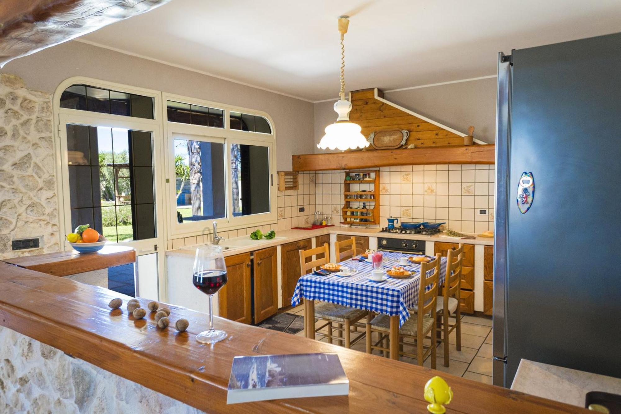Villa El Capitano With Garden And Pool - Happy Rentals Muro Leccese Εξωτερικό φωτογραφία