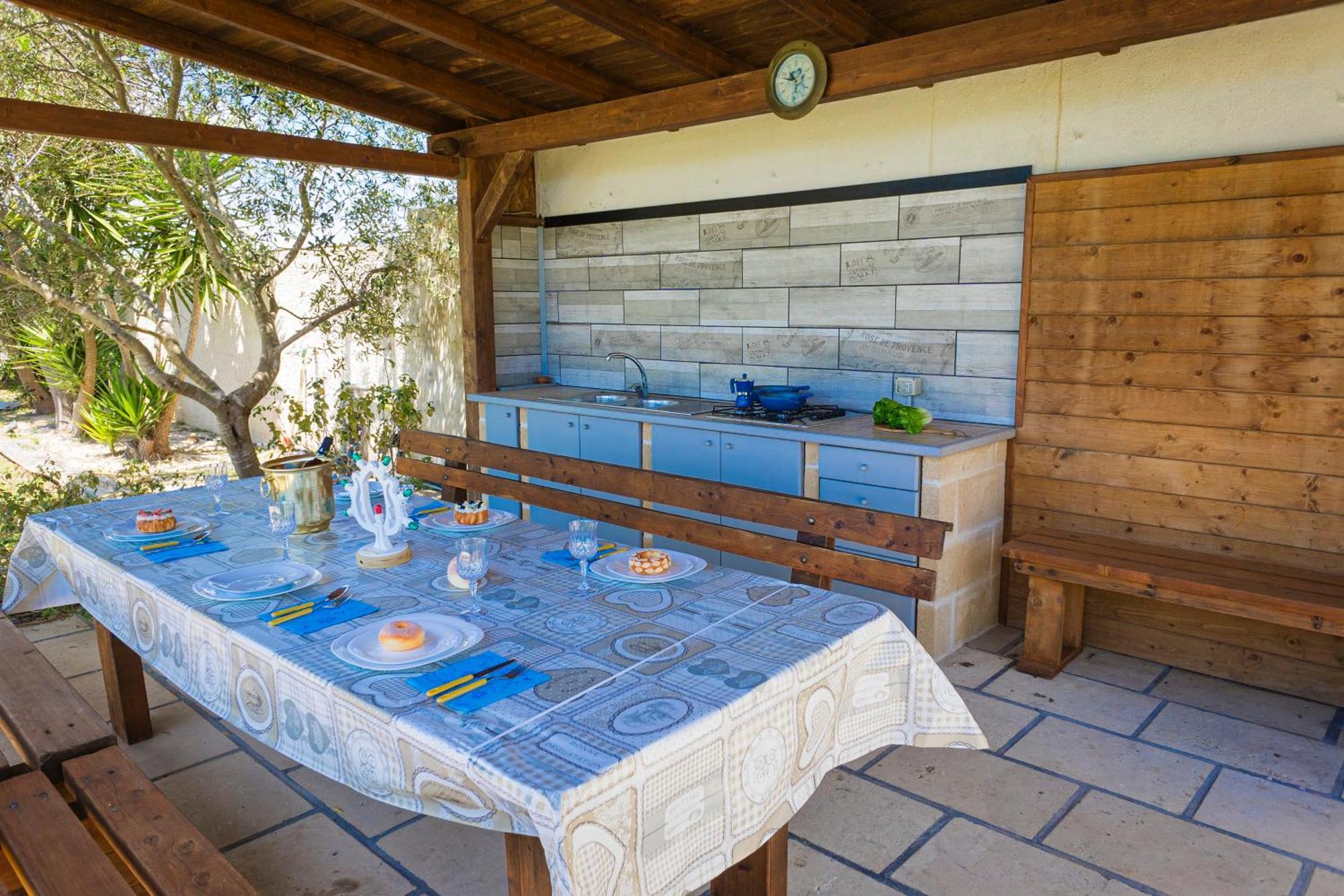 Villa El Capitano With Garden And Pool - Happy Rentals Muro Leccese Εξωτερικό φωτογραφία